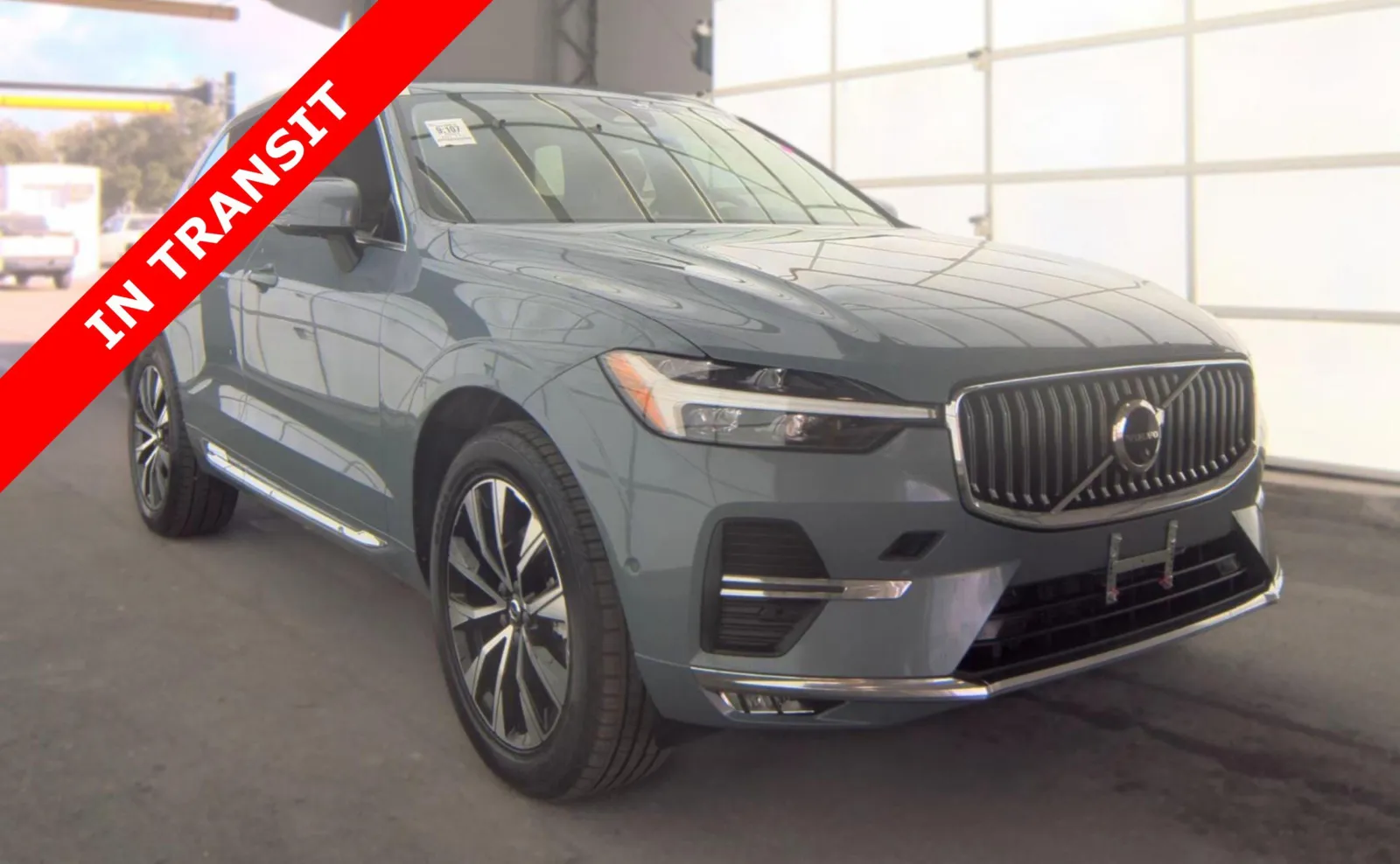 Volvo XC60 photo 3