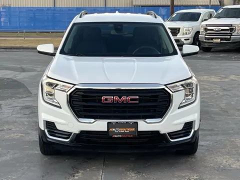 More photos of 2023 GMC Terrain SLE at Auto Boutique Texas, TX