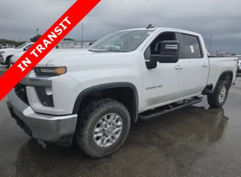 White 2022 Chevrolet Silverado 2500 HD LT for sale in Alvin, TX