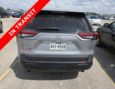 More photos of 2022 Toyota RAV4 LE at Auto Boutique Texas, TX