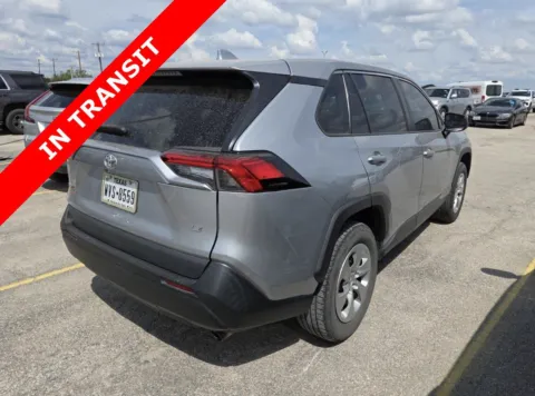 More photos of 2022 Toyota RAV4 LE at Auto Boutique Texas, TX