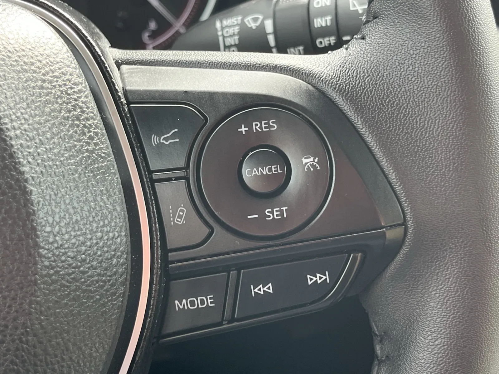 Toyota RAV4 photo 21
