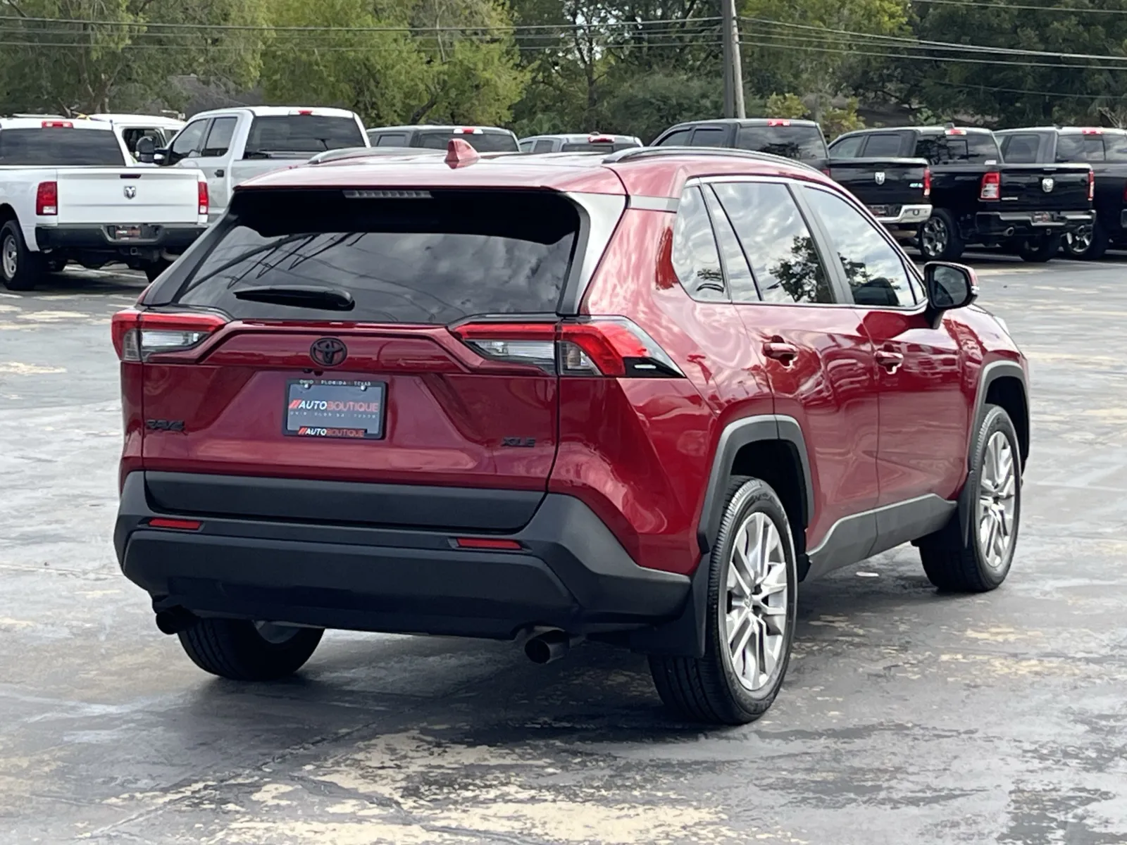 Toyota RAV4 photo 10