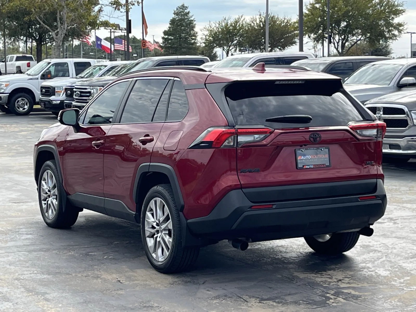 Toyota RAV4 photo 11