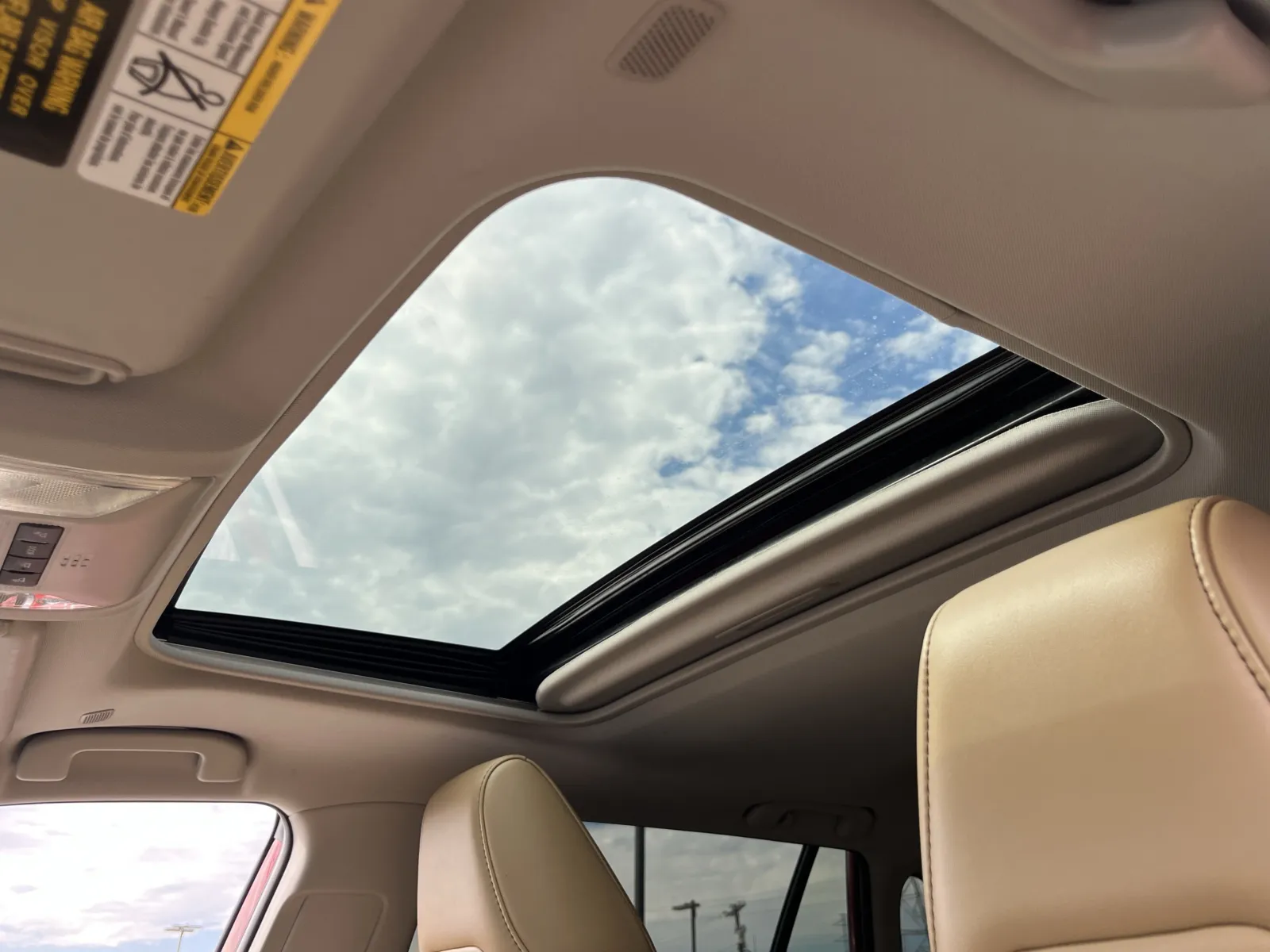 Toyota RAV4 photo 8