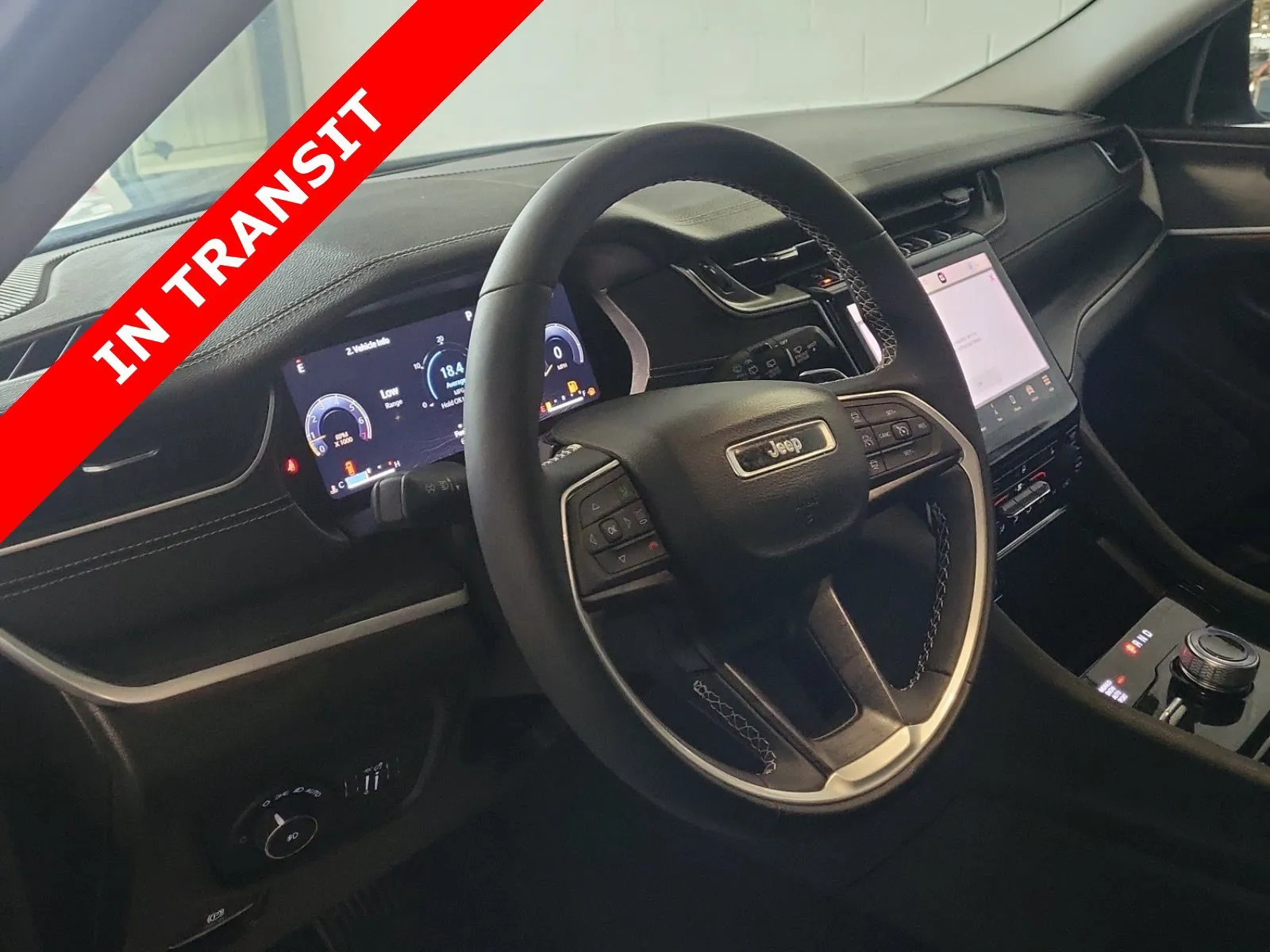 Jeep Grand Cherokee L photo 6