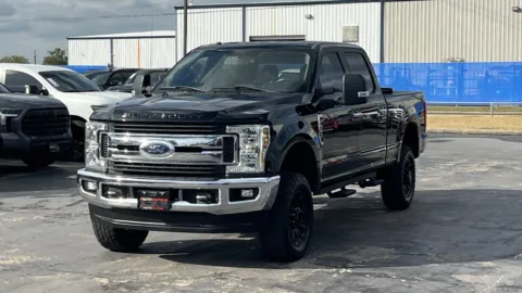 Black 2018 Ford Super Duty F-250 SRW XLT for sale in Alvin, TX