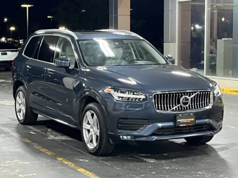 Photos of 2022 Volvo XC90 Momentum for sale in Alvin, TX at Auto Boutique Texas