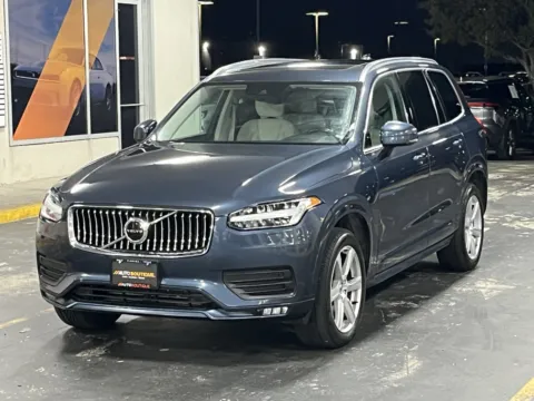 Another view of 2022 Volvo XC90 Momentum for sale in Alvin, TX at Auto Boutique Texas