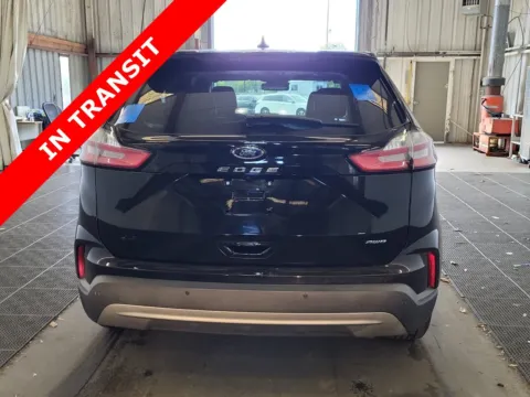 More photos of 2022 Ford Edge SEL at Auto Boutique Texas, TX