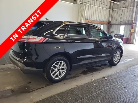 More photos of 2022 Ford Edge SEL at Auto Boutique Texas, TX