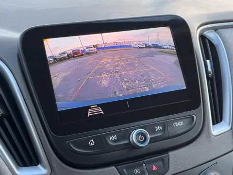 More photos of 2020 Chevrolet Malibu LS at Auto Boutique Texas, TX