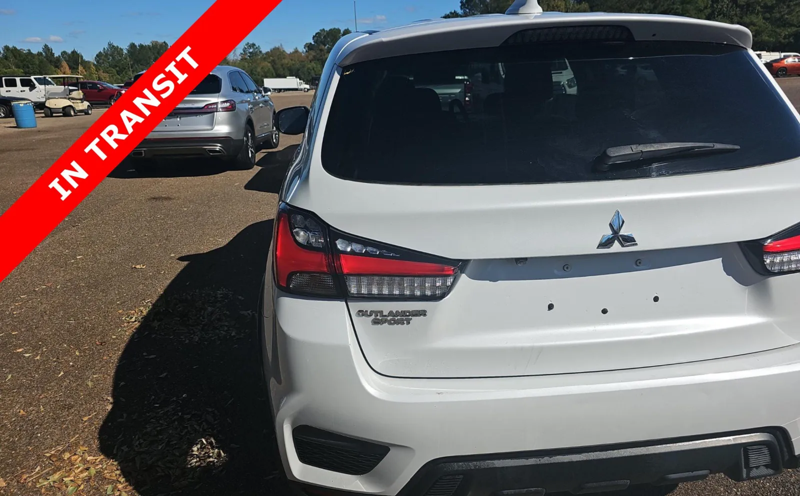 Mitsubishi Outlander Sport photo 4