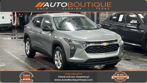 Gray 2024 Chevrolet Trax LS for sale in Alvin, TX