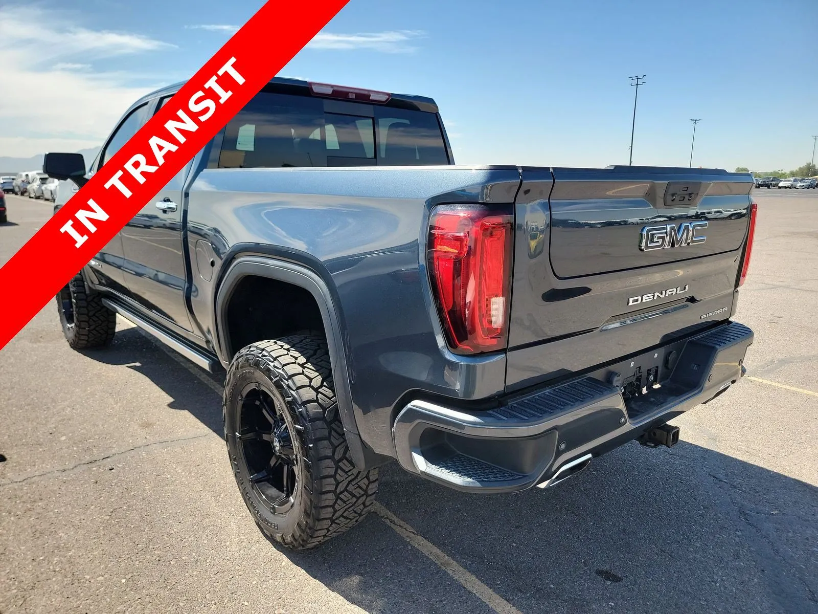 GMC Sierra photo 4