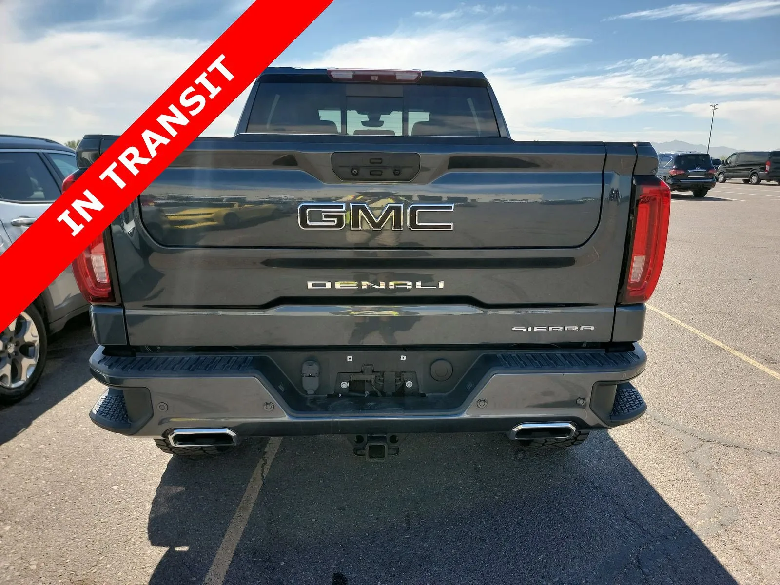 GMC Sierra photo 5