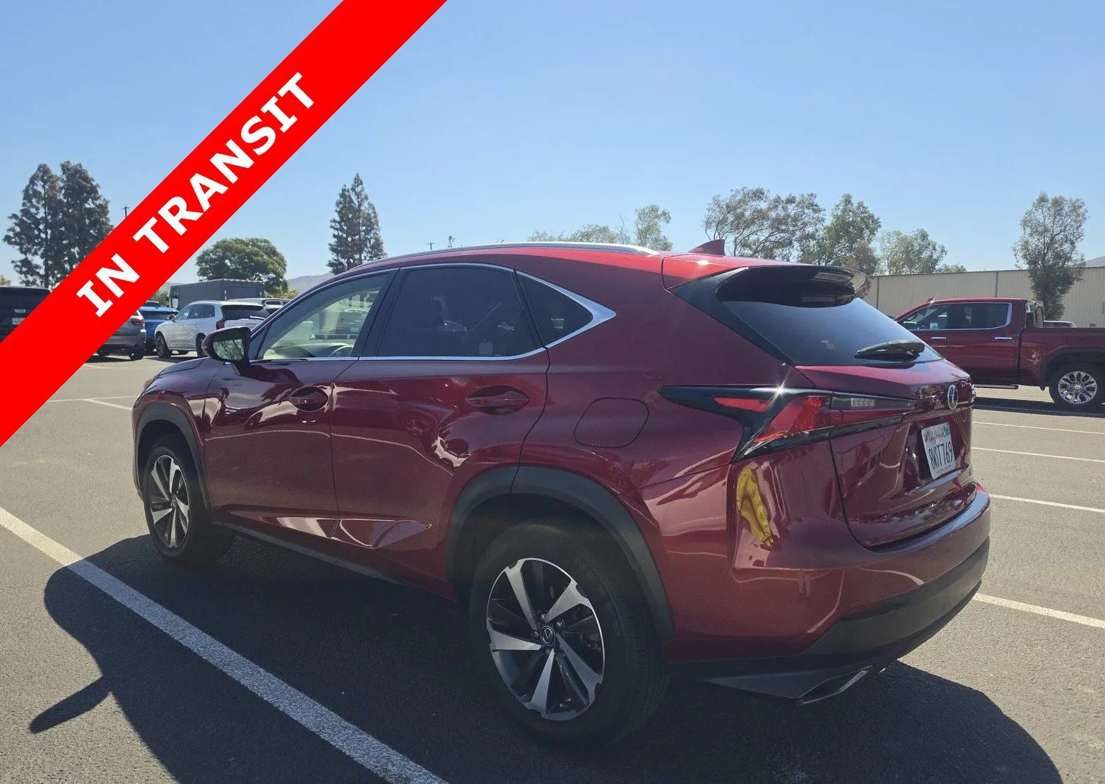 Lexus NX photo 5