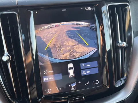More photos of 2020 Volvo XC60 Momentum at Auto Boutique Texas, TX