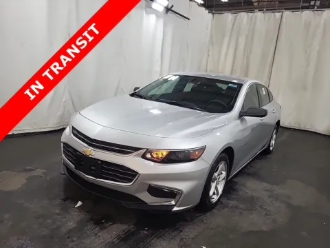 Silver 2018 Chevrolet Malibu LS for sale in Alvin, TX