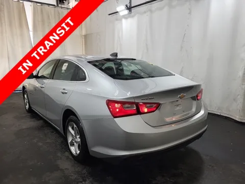More photos of 2018 Chevrolet Malibu LS at Auto Boutique Texas, TX