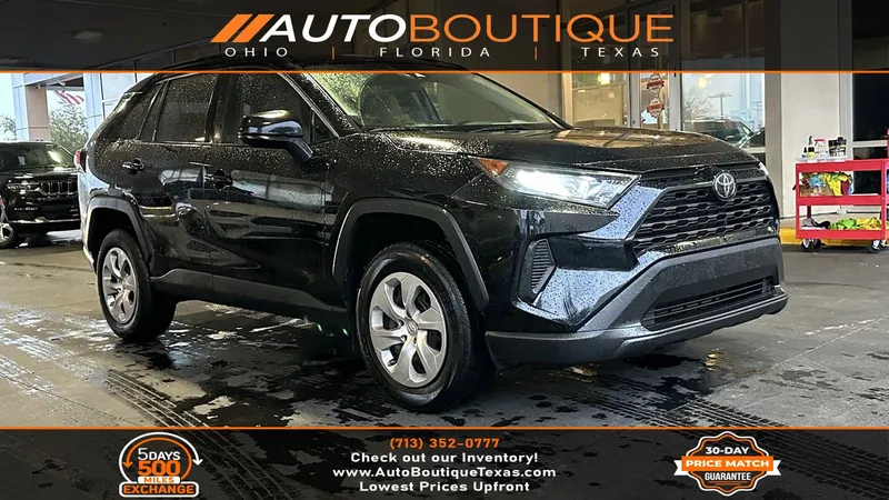 2020 Toyota RAV4 LE for sale in Alvin, TX