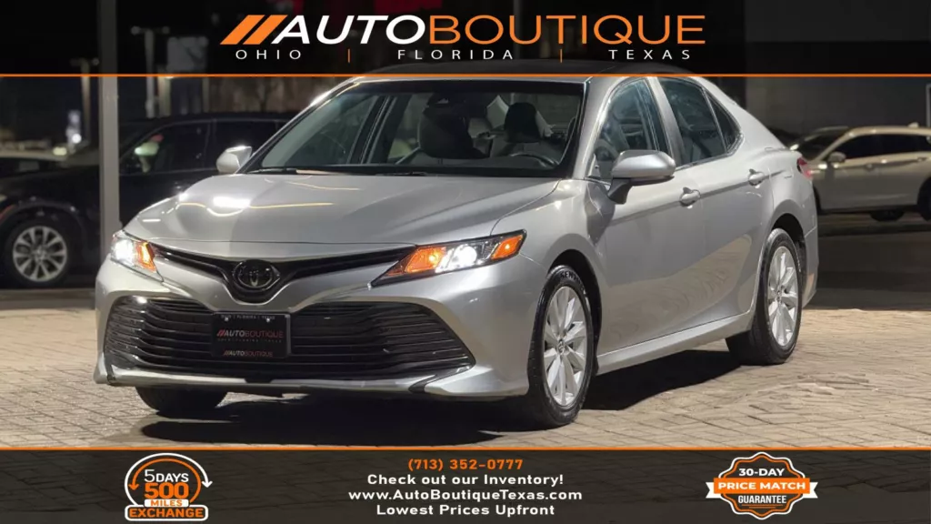 2018 Toyota Camry LE for sale in Alvin, TX