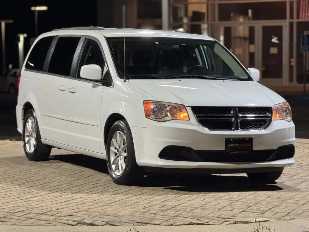 Used 2016 Dodge Grand Caravan SXT with VIN 2C4RDGCG6GR274185 for sale in Wayland, MI