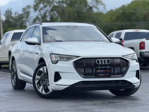 Photos of 2021 Audi e-tron Premium for sale in Alvin, TX at Auto Boutique Texas