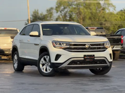 Photos of 2020 Volkswagen Atlas Cross Sport 2.0T S for sale in Alvin, TX at Auto Boutique Texas