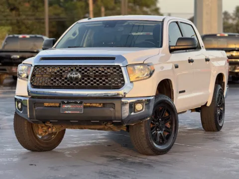 Another view of 2018 Toyota Tundra SR5 for sale in Alvin, TX at Auto Boutique Texas