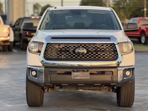 More photos of 2018 Toyota Tundra SR5 at Auto Boutique Texas, TX