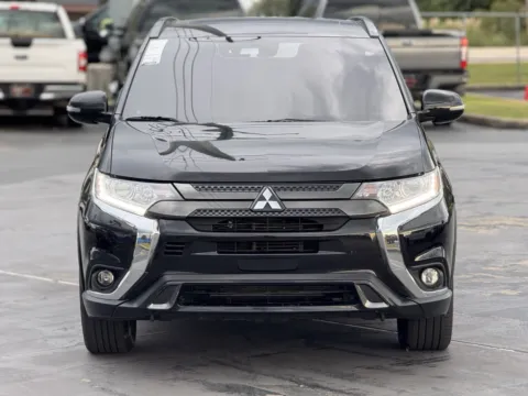 More photos of 2020 Mitsubishi Outlander SE at Auto Boutique Texas, TX