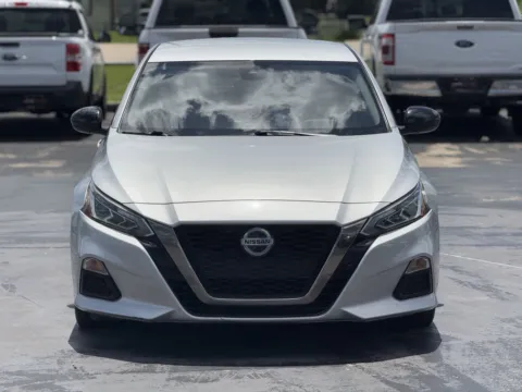 Another view of 2020 Nissan Altima 2.5 SR for sale in Alvin, TX at Auto Boutique Texas