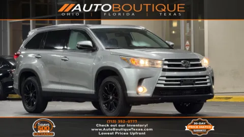 Silver 2019 Toyota Highlander XLE for sale in Alvin, TX
