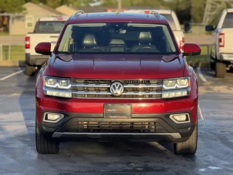 Another view of 2018 Volkswagen Atlas 3.6L V6 SEL for sale in Alvin, TX at Auto Boutique Texas