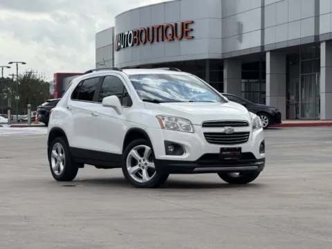 White 2015 Chevrolet Trax LTZ for sale in Alvin, TX