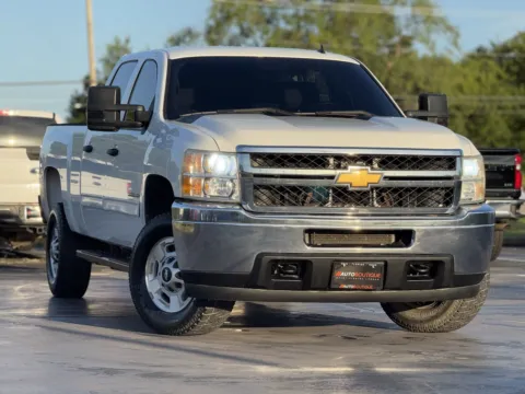 Photos of 2014 Chevrolet Silverado 2500HD LT for sale in Alvin, TX at Auto Boutique Texas