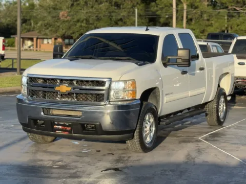 More photos of 2014 Chevrolet Silverado 2500HD LT at Auto Boutique Texas, TX