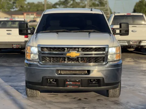 Another view of 2014 Chevrolet Silverado 2500HD LT for sale in Alvin, TX at Auto Boutique Texas