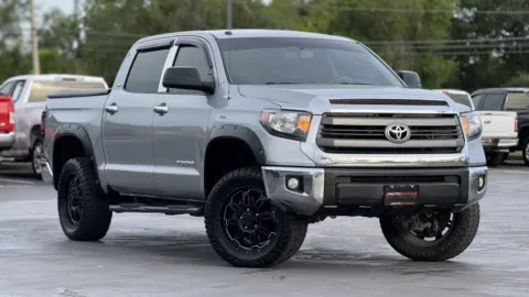 Silver 2015 TOYOTA TUNDRA CRE SR5 for sale in Alvin, TX