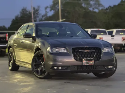 Photos of 2022 Chrysler 300 S for sale in Alvin, TX at Auto Boutique Texas