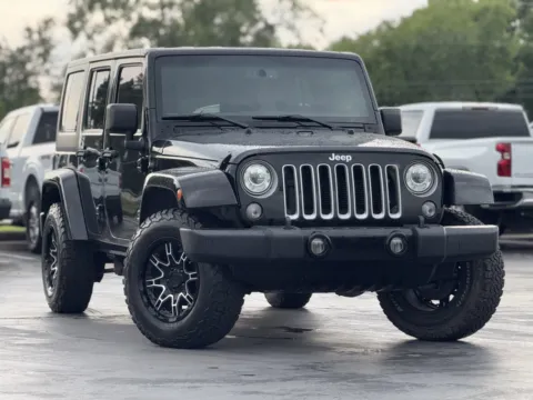 Photos of 2018 Jeep Wrangler JK Unlimited Sahara for sale in Alvin, TX at Auto Boutique Texas