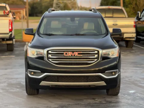 Another view of 2019 GMC Acadia SLT for sale in Alvin, TX at Auto Boutique Texas