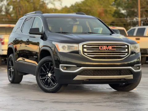 Photos of 2019 GMC Acadia SLT for sale in Alvin, TX at Auto Boutique Texas