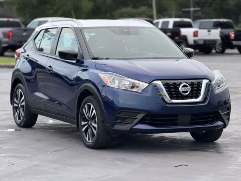 Photos of 2020 Nissan Kicks SV for sale in Alvin, TX at Auto Boutique Texas