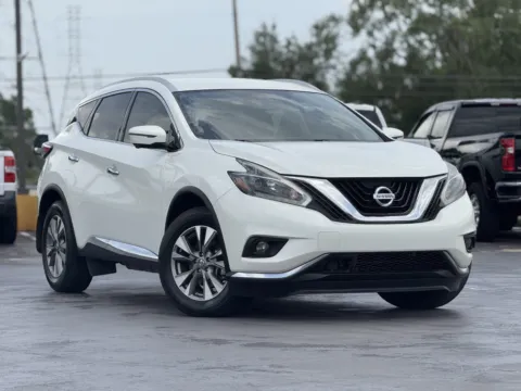 Photos of 2018 Nissan Murano SL for sale in Alvin, TX at Auto Boutique Texas