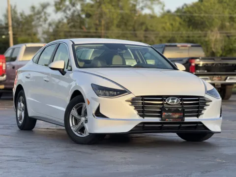 Photos of 2021 Hyundai Sonata SE for sale in Alvin, TX at Auto Boutique Texas