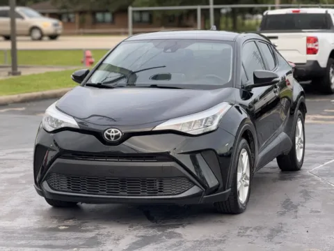 More photos of 2020 Toyota C-HR LE at Auto Boutique Texas, TX
