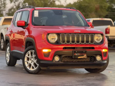 Photos of 2019 Jeep Renegade Latitude for sale in Alvin, TX at Auto Boutique Texas