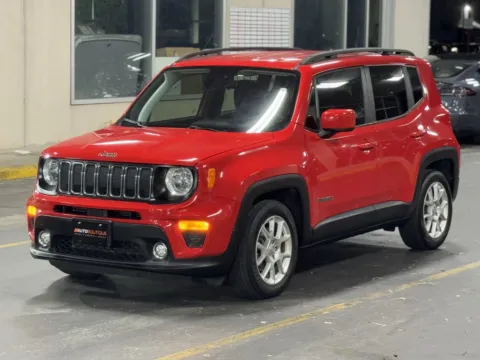 More photos of 2019 Jeep Renegade Latitude at Auto Boutique Texas, TX
